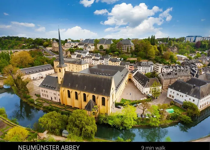 Urban Apartment, In The Nightlife Area! Lüksemburg