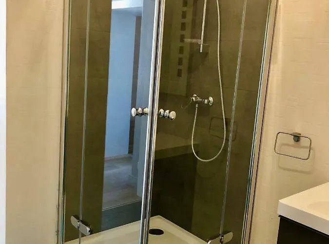 Urban Apartment, In The Nightlife Area! Daire