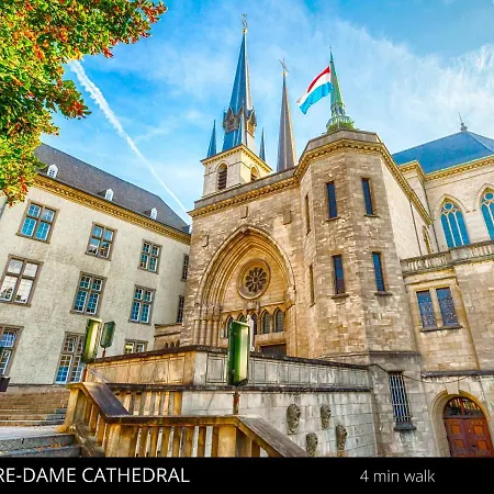 Urban Apartment, In The Nightlife Area! Апартаменты