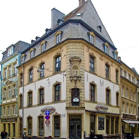 Lejlighed Urban Apartment, In The Nightlife Area! *